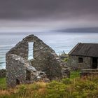 Hausruine mit Atlantikblick, Irland