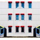 Hauswand a la Mondrian