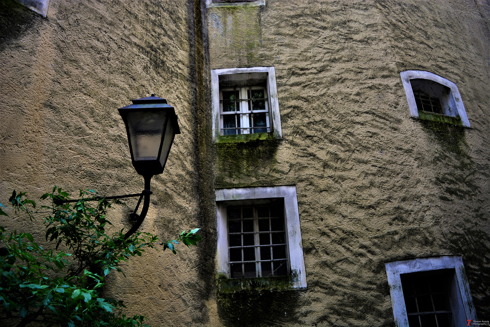 Hauswand Foto & Bild | architektur, stadtlandschaft, fenster Bilder auf