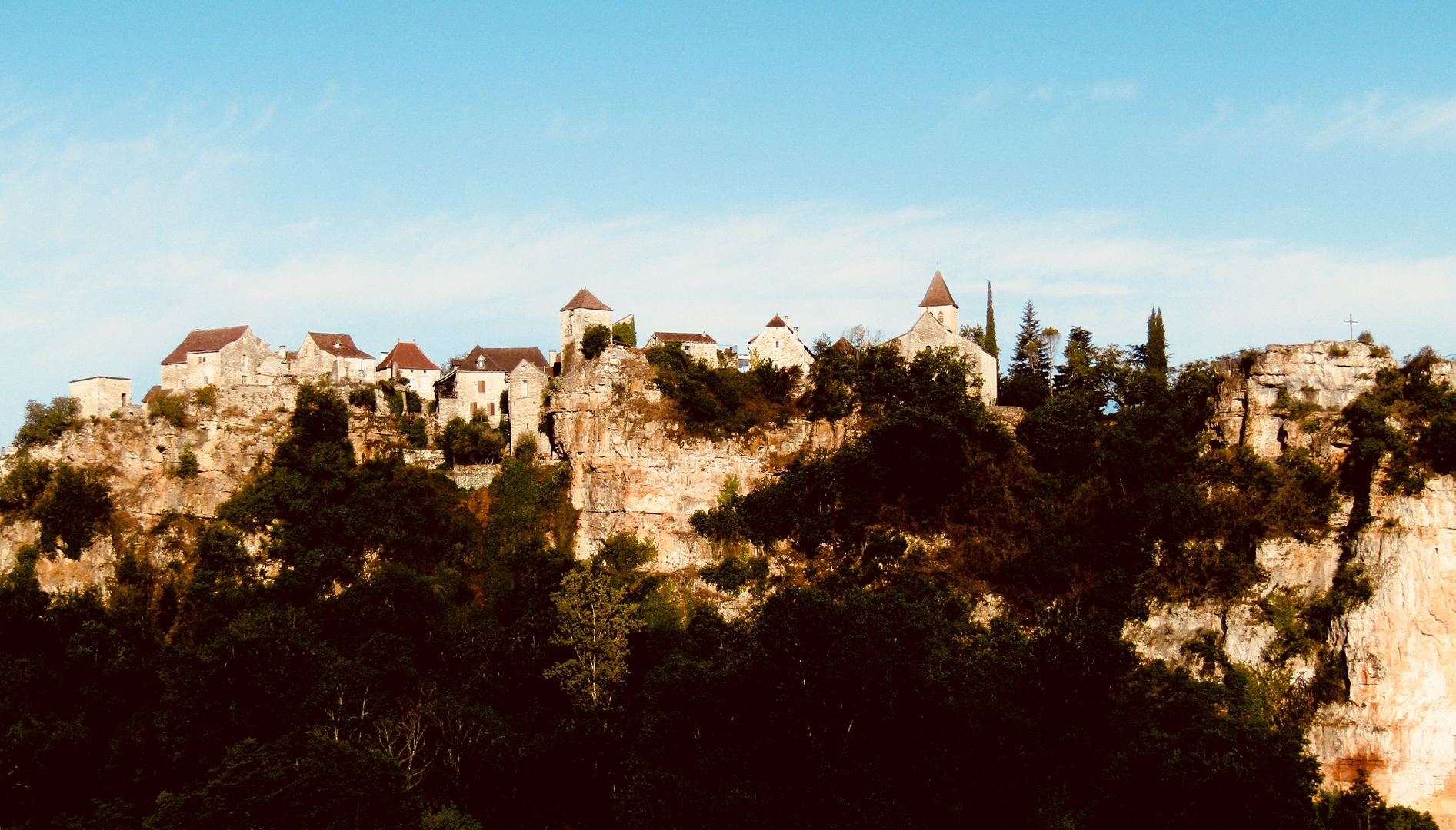 Haut-perché. 