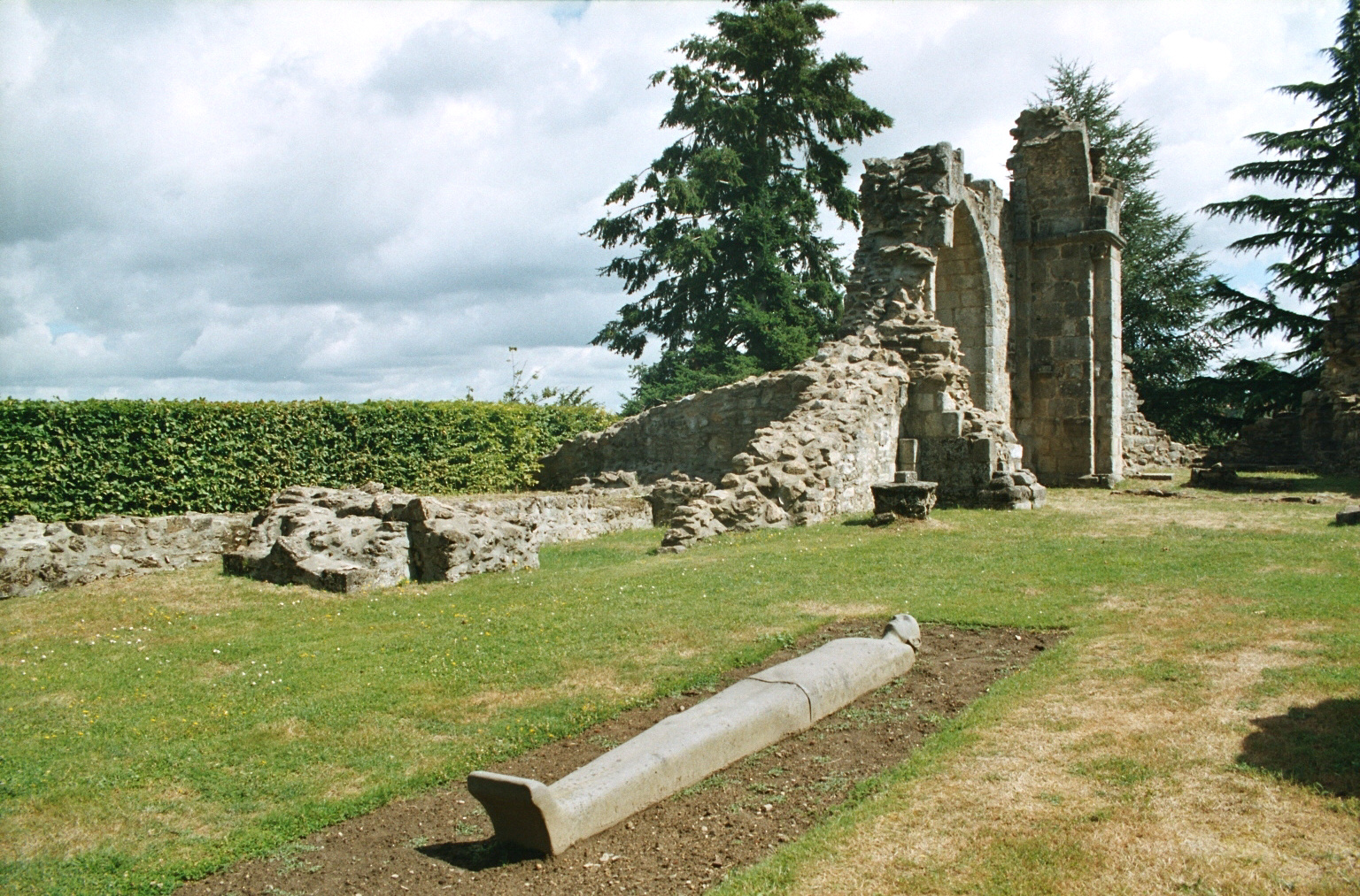 Haute-Vienne: Château Châlus-Chabrol, Eingeweidegrab von Richard Löwenherz