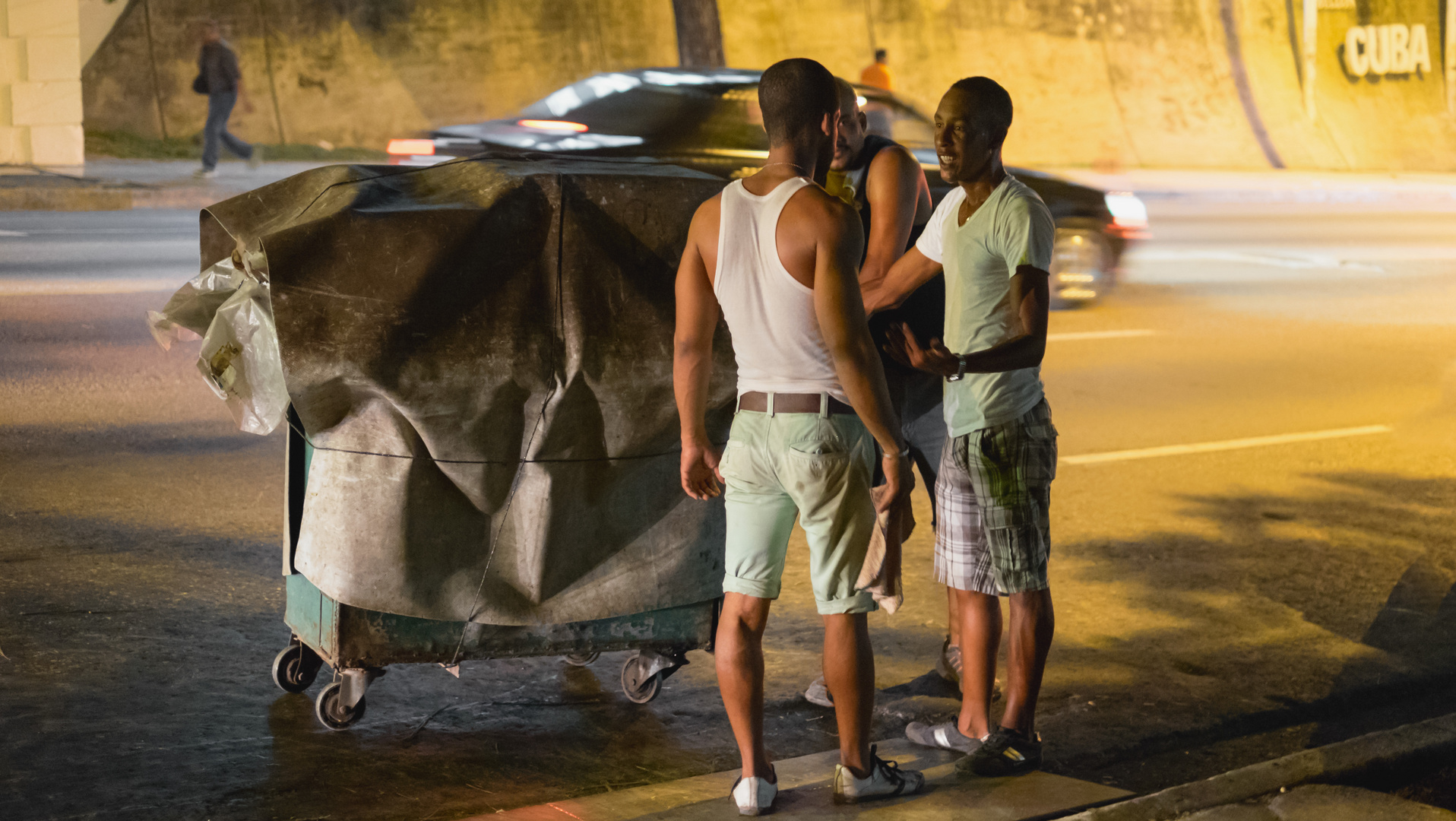 HAVANA AT NIGHT