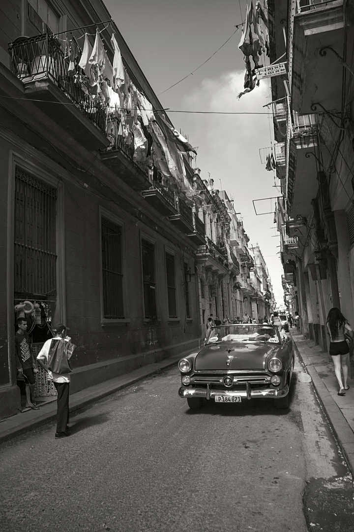 Havana street life