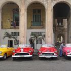 Havanna - Oldtimer in der Altstadt