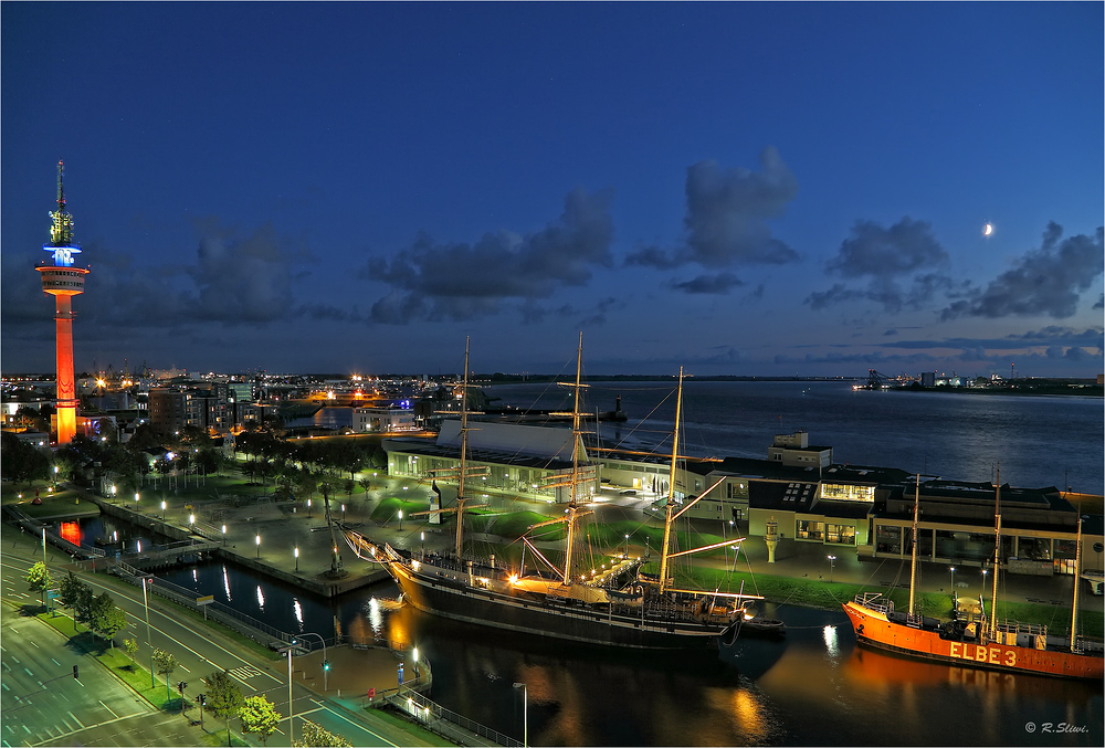 Havenwelten bei Nacht