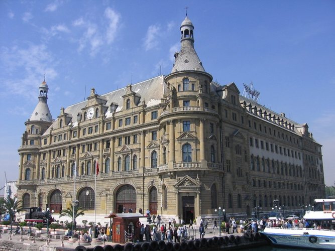 Haydarpa&#351;a die Grösste Bahnhof von Türkei