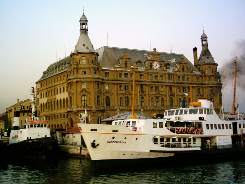 haydarpasa railway station