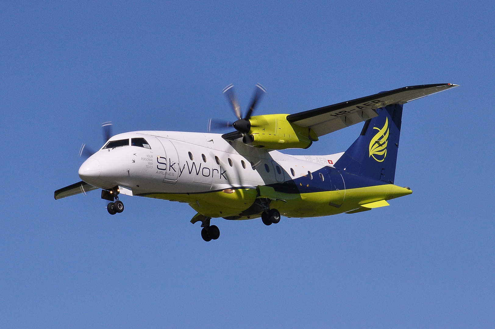 HB-AER, SkyWork, Dornier DO328