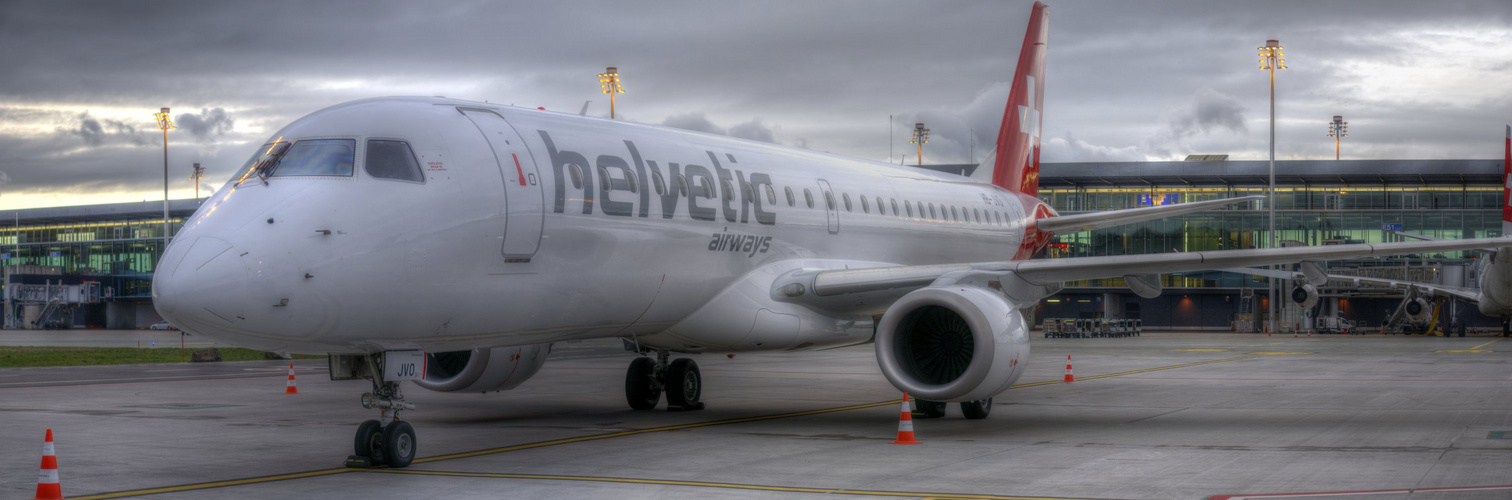 HB-JVO Helvetic Airways Embraer
