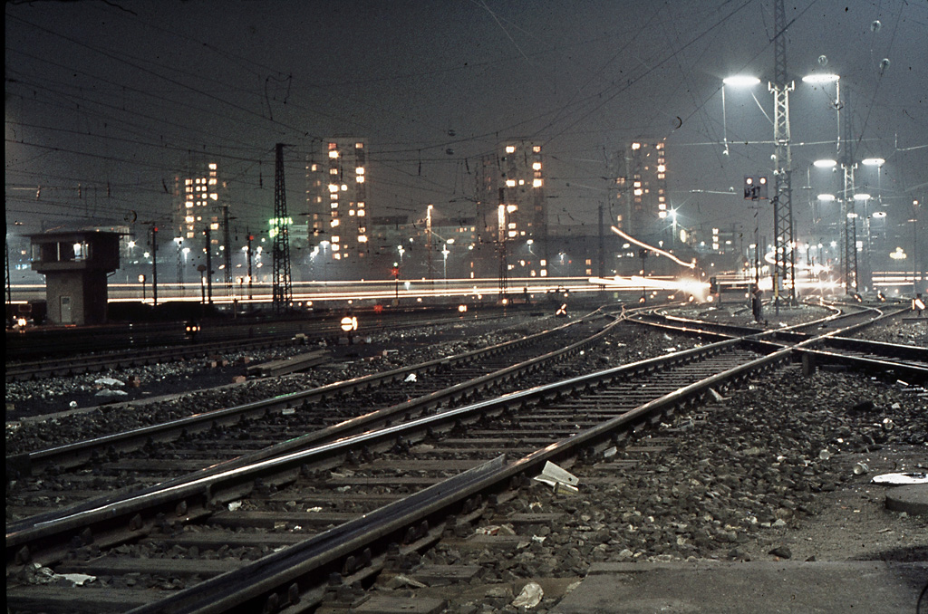 Hbf Stuttgart bei Nacht