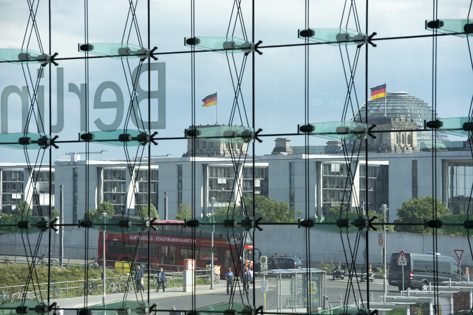 HBF und Reichstagkanzel einmal anders