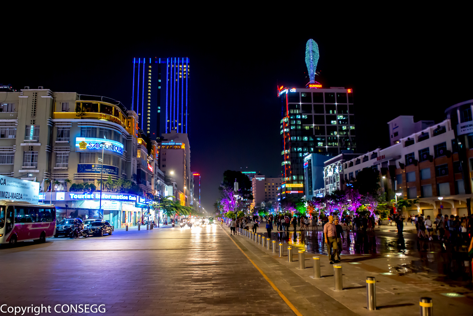 HCMC bei Nacht