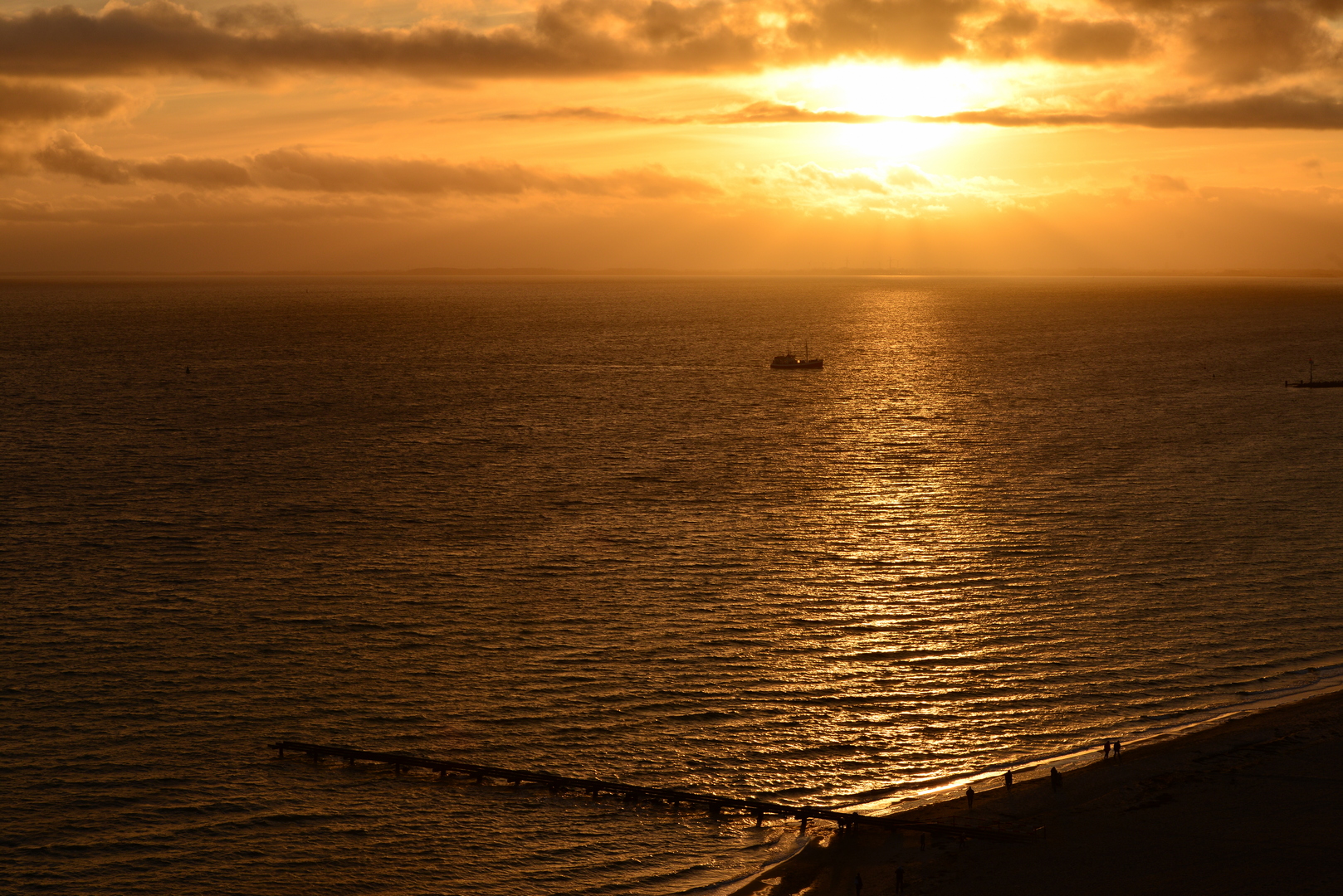 HDP_1885-Sonnenuntergang Fehmarn im Dezember