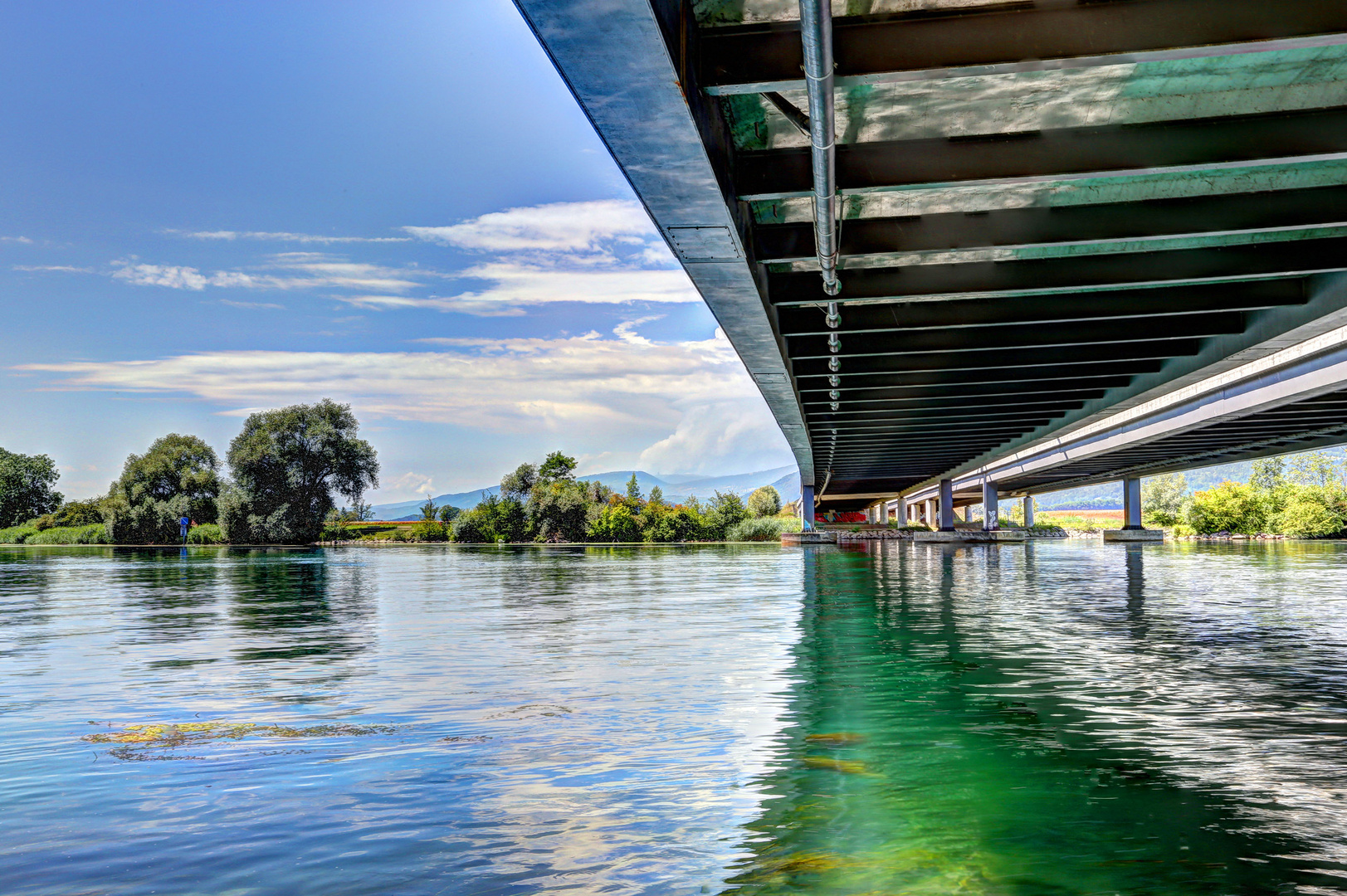 HDR Aare