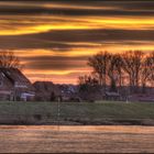 HDR Abenddämmerung Elbe