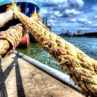 hdr angetäutes Schiff in Rotterdam