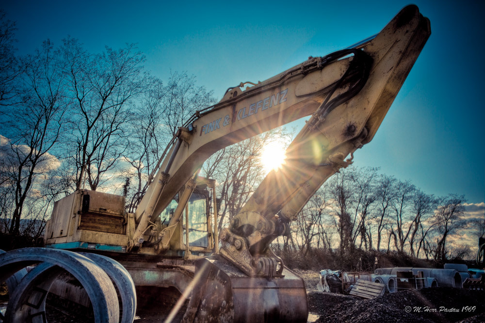 HDR Bagger