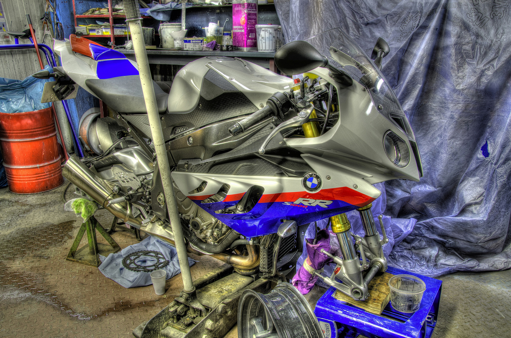 HDR BMW