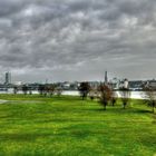 HDR Düsseldorf - Rheinwiese Oberkassel