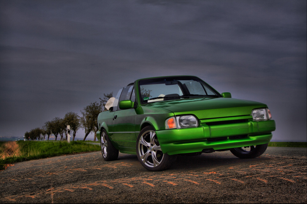 HDR Ford Escort MK IV Cabrio ALF BJ: 1988