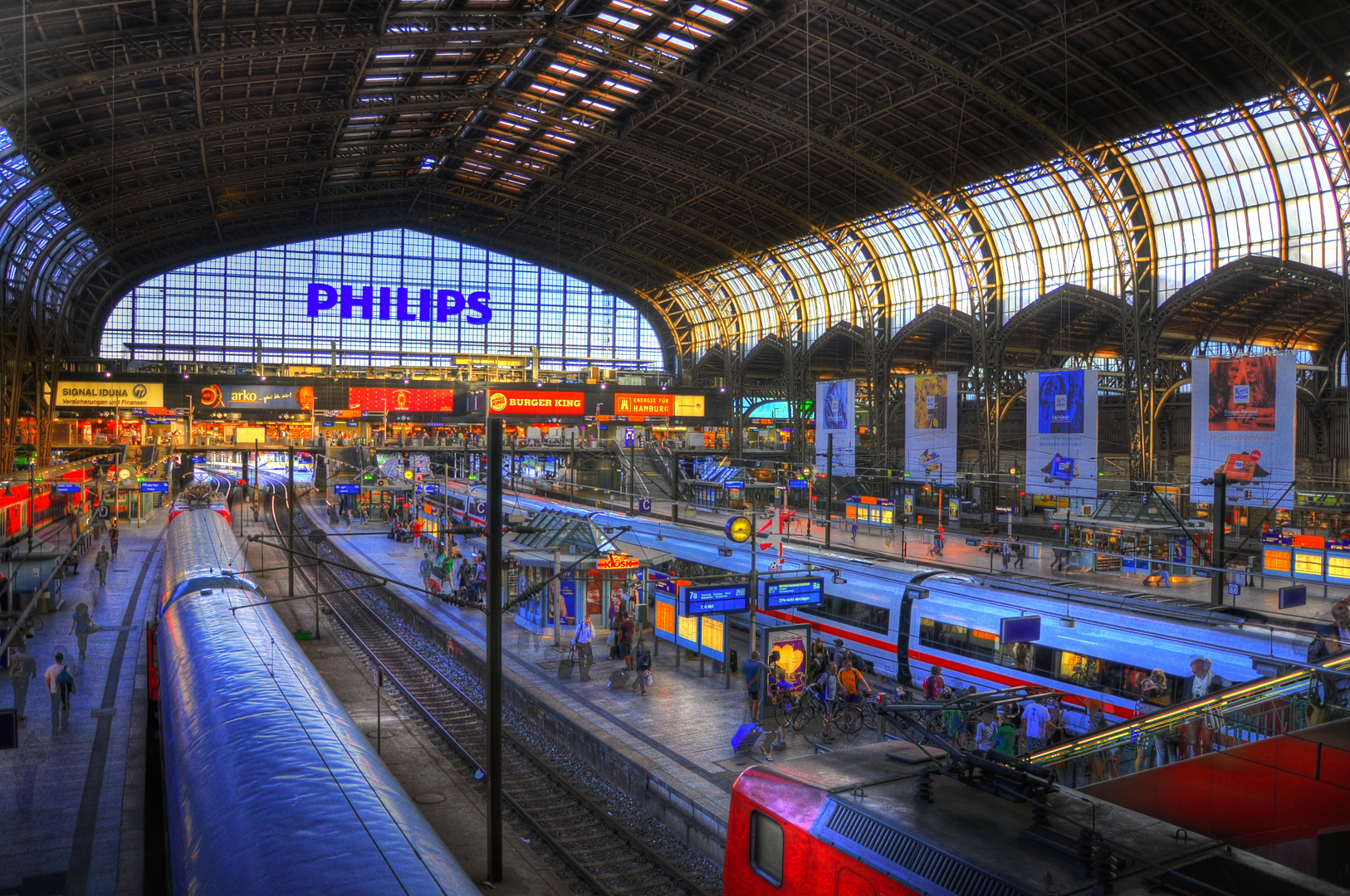 HDR - Hamburger Hauptbahnhof