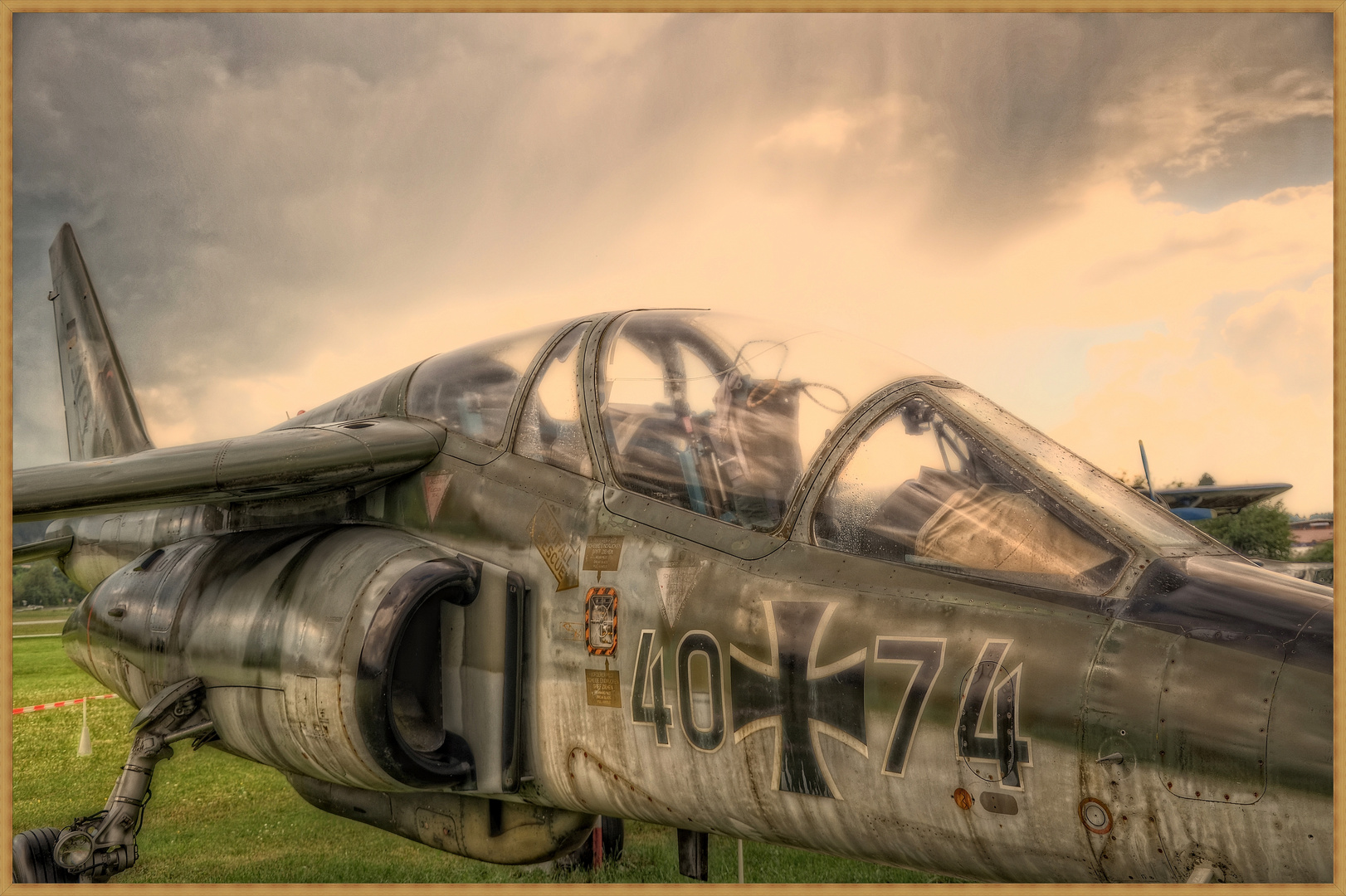 HDR Jet