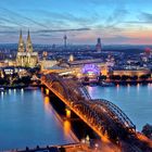 HDR Köln Zentrum in der blauen Stunde