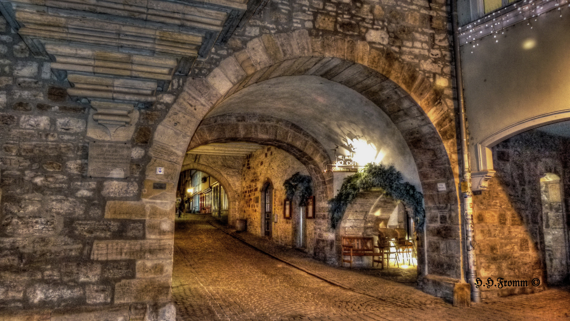 HDR ! Krämerbrücke bei Nacht 1.00 Uhr - vom Wenigemarkt