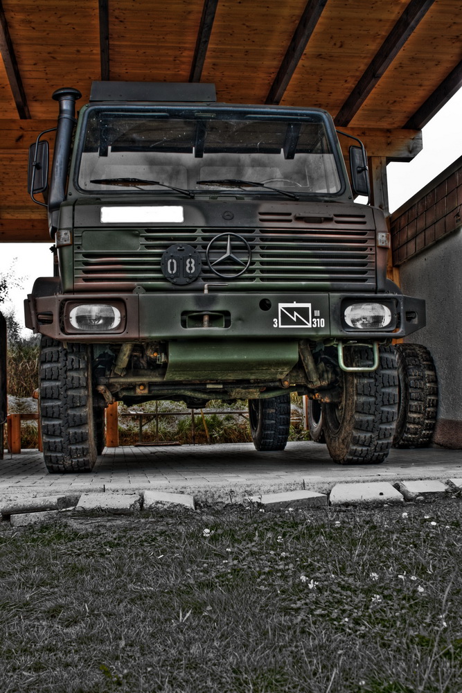 HDR Militär Unimog