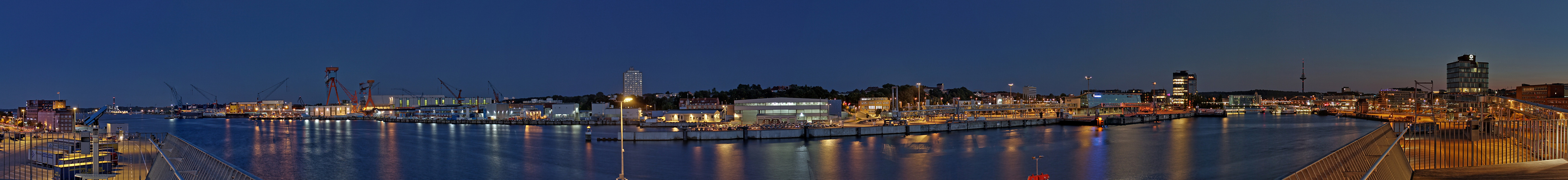 HDR Panorama des Kieler Hafens