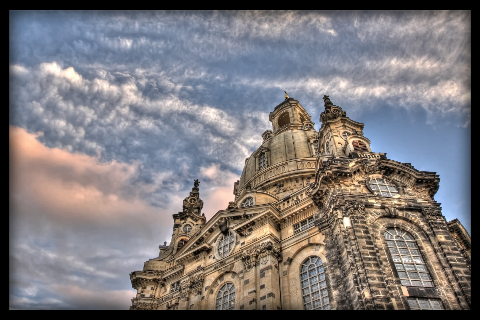 HDRI - Frauenkirche in Dresden