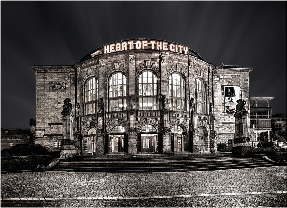- heart of the city II -