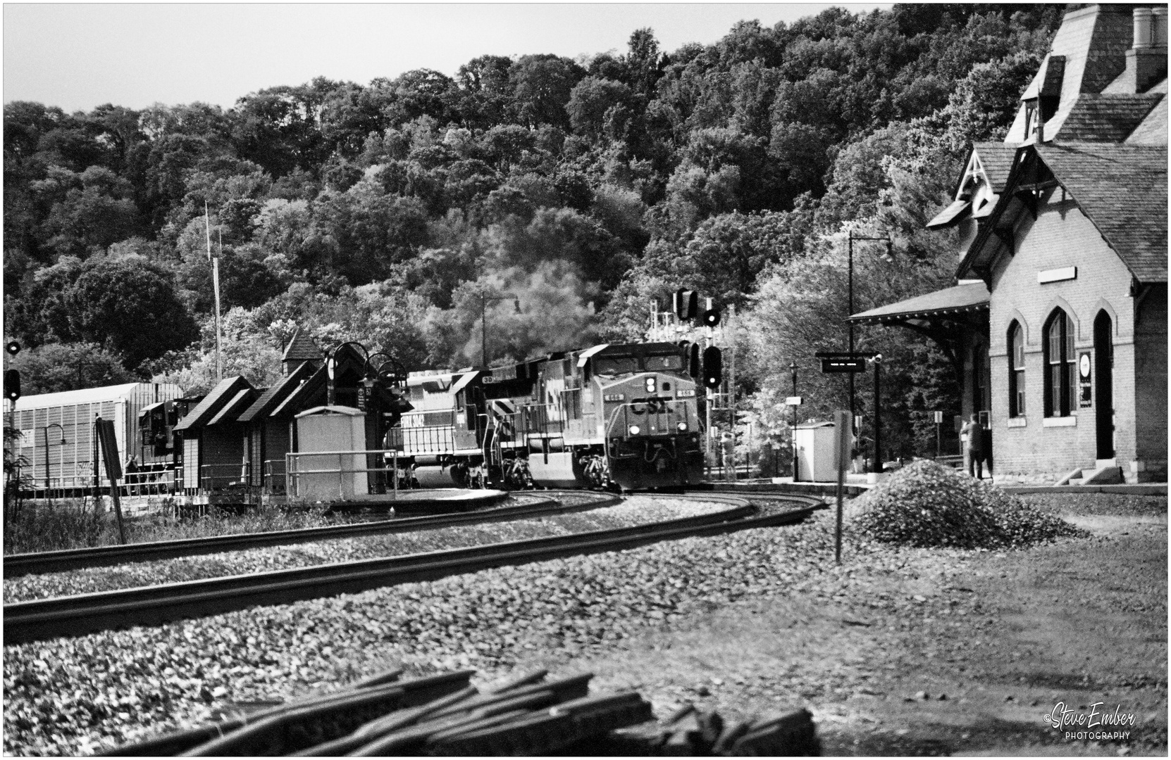 Heavy Hauling at Point of Rocks