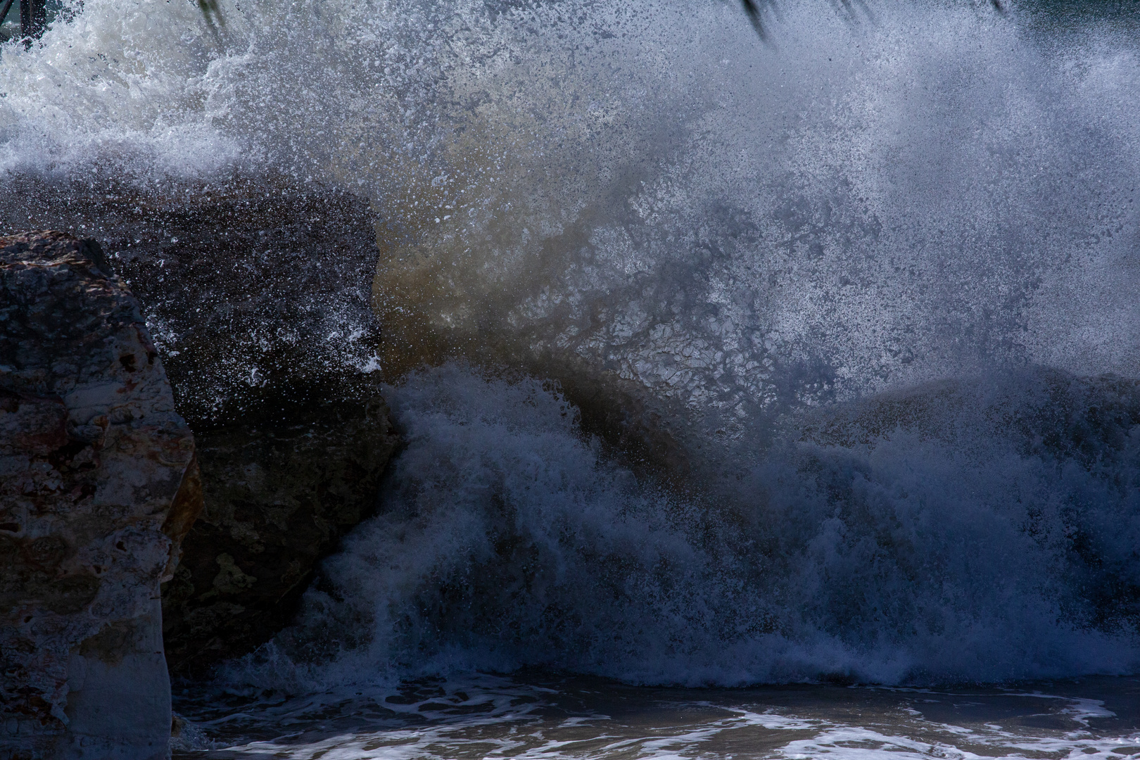 Heavy Surf