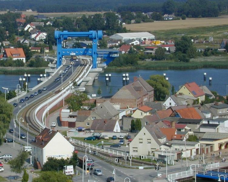 Hebebrücke in Wolgast auf Usedom 12.03.2004