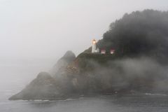 Heceta Leuchtturm im Nebel