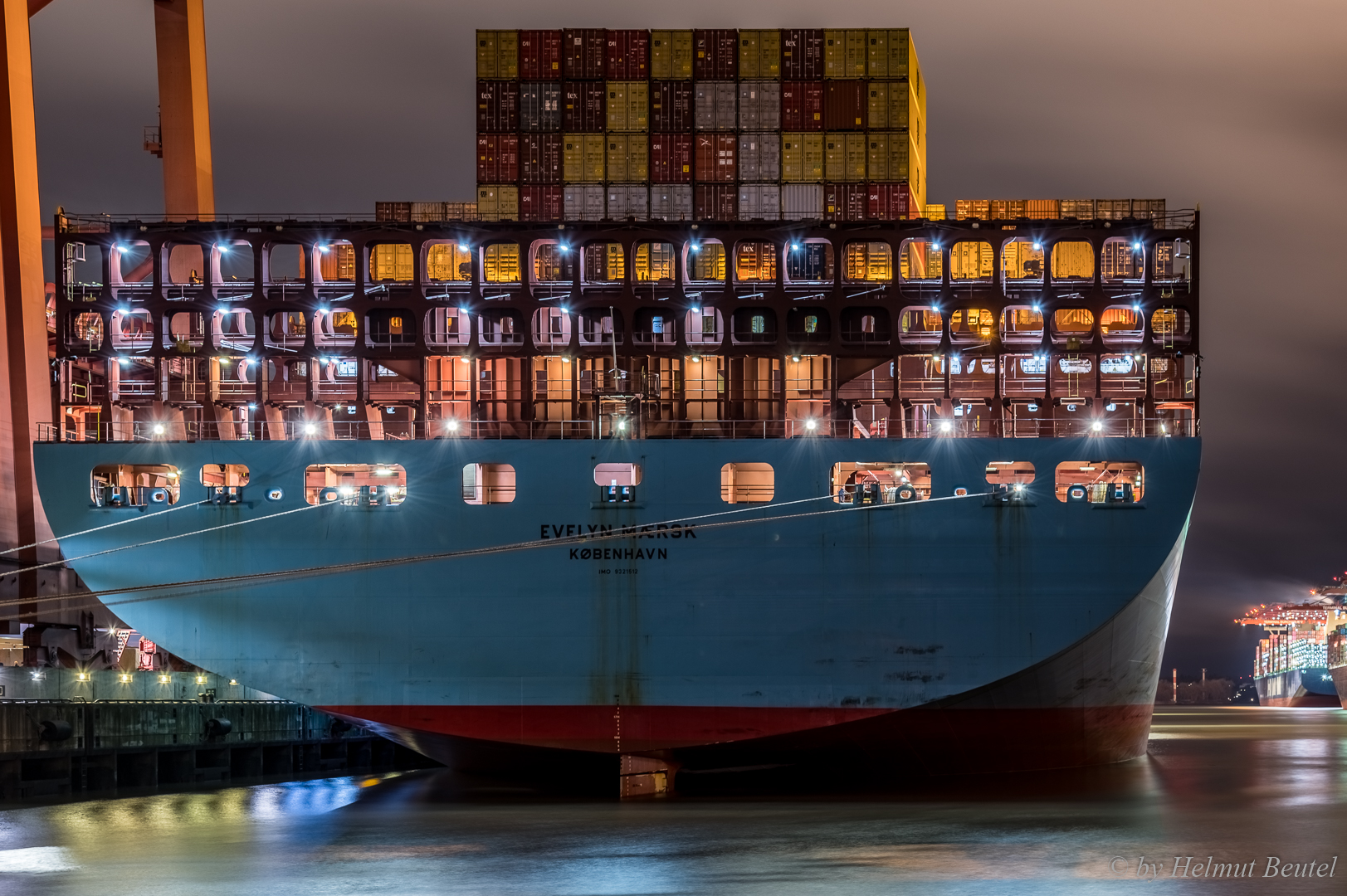 Heckansicht - EVELYN MAERSK