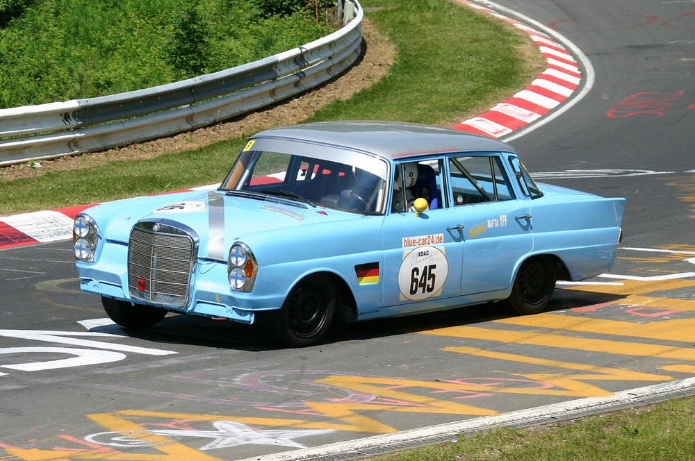 Heckflosse auf der Nordschleife