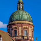 Hedinger Kirche Details mit beiden Figuren