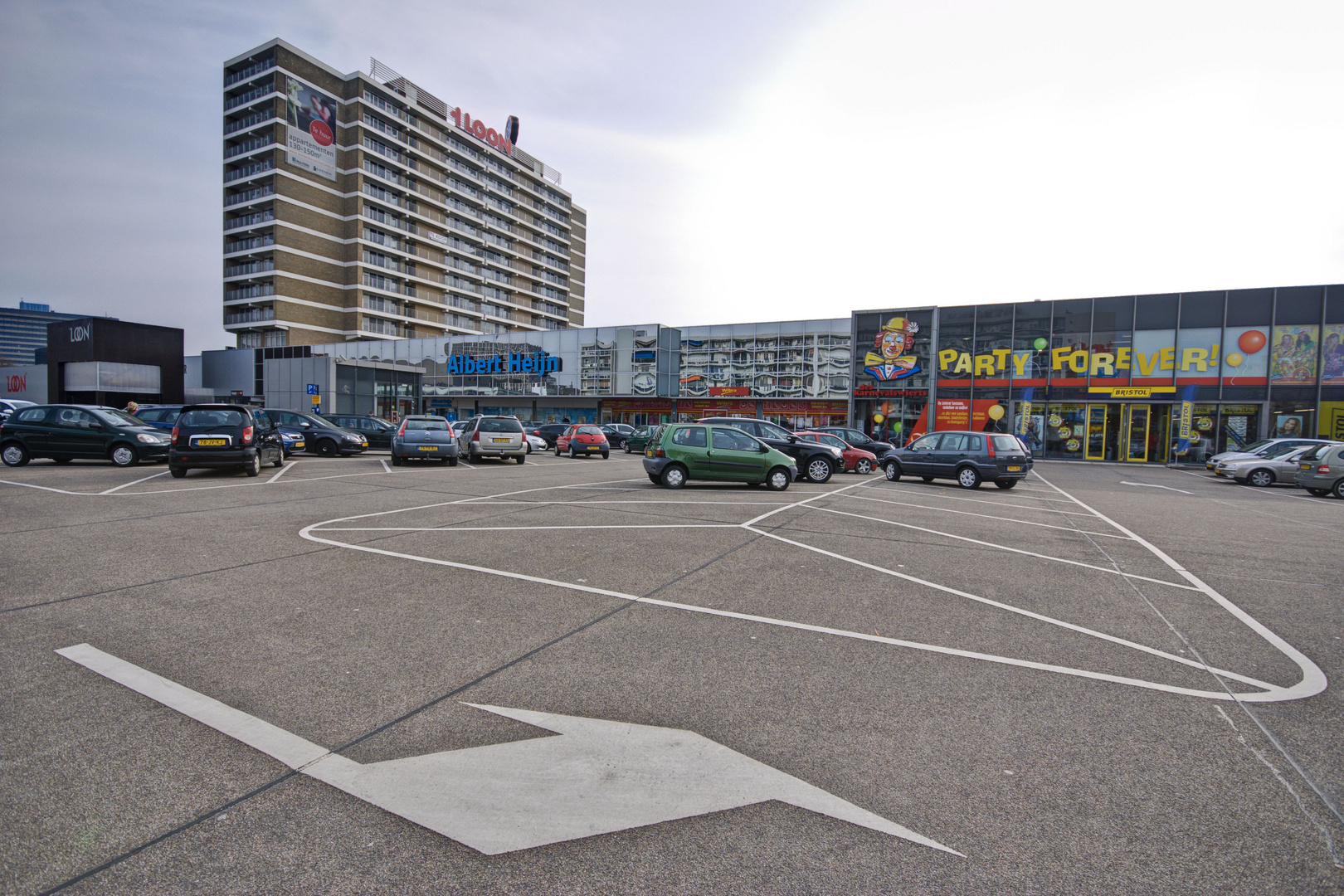 Heerlen - Homerusplein - Schopping Centre "t Loon"