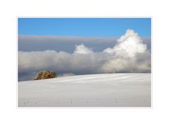 Heftige Gegenwehr von Nebel und Wolken