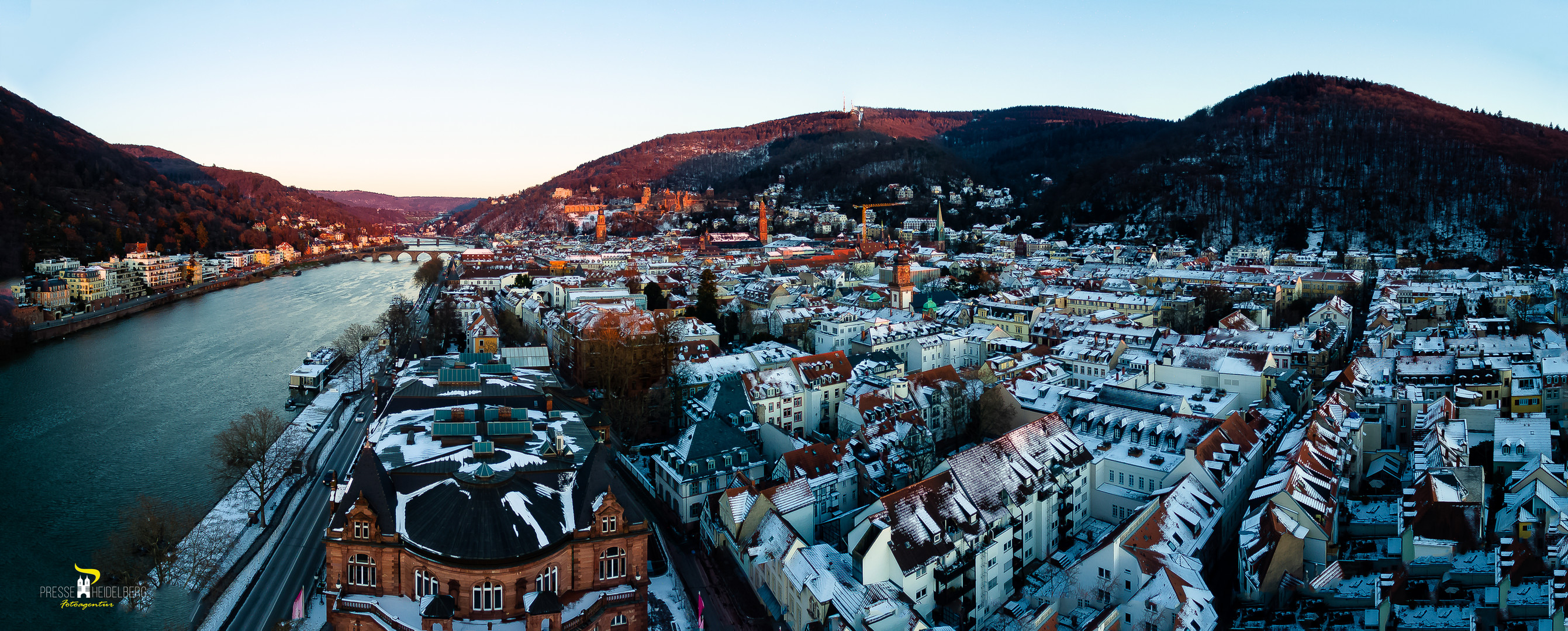 Heidelberg Altstadt Winter (Drone)