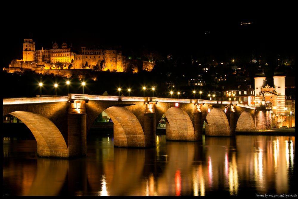 Heidelberg bei Nacht