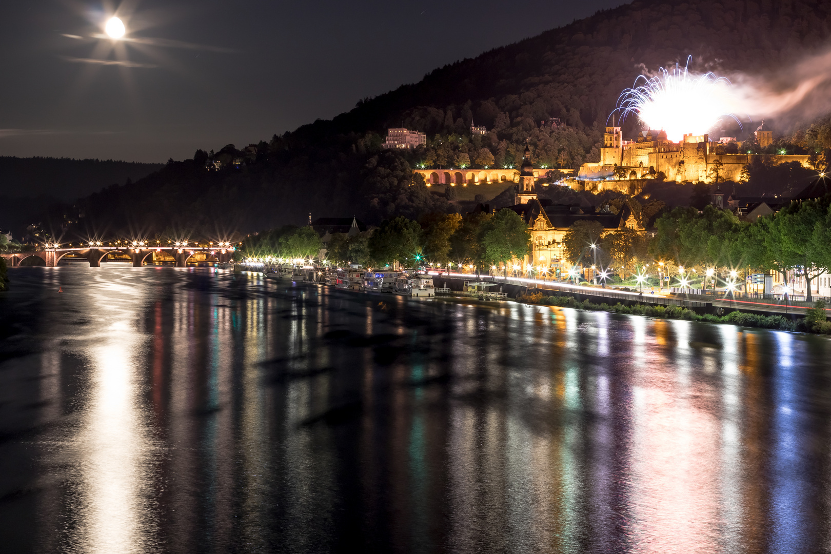 Heidelberg bei Nacht