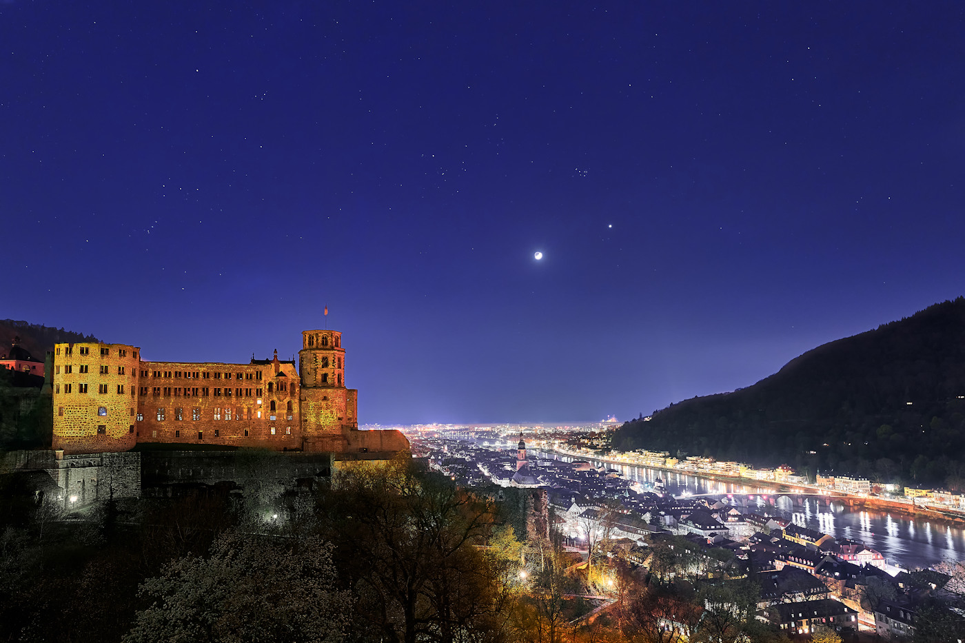 Heidelberg bei Nacht