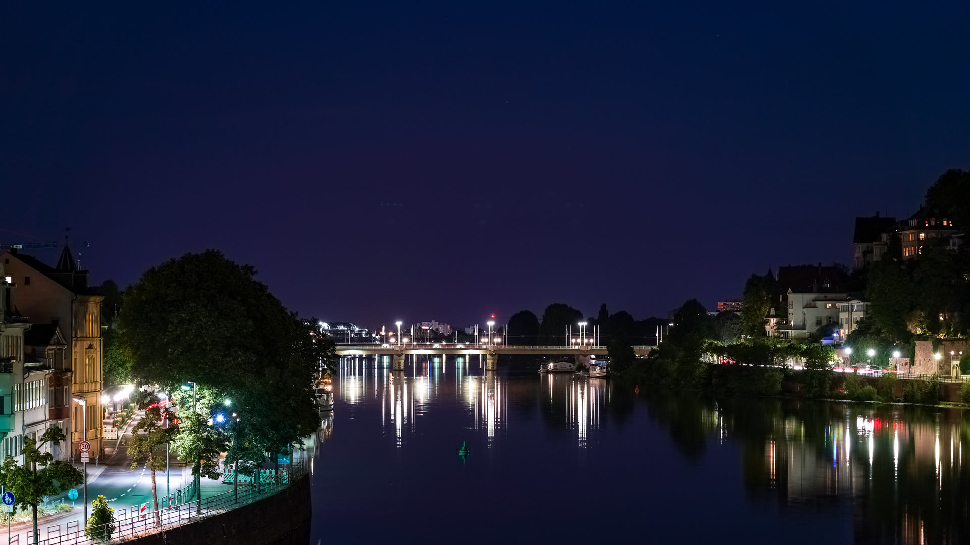 Heidelberg bei sternenklarem Himmel 