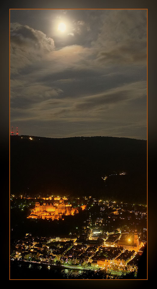 Heidelberg bei Vollmond