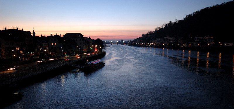 Heidelberg. Der Neckar beim Sonnenuntergang