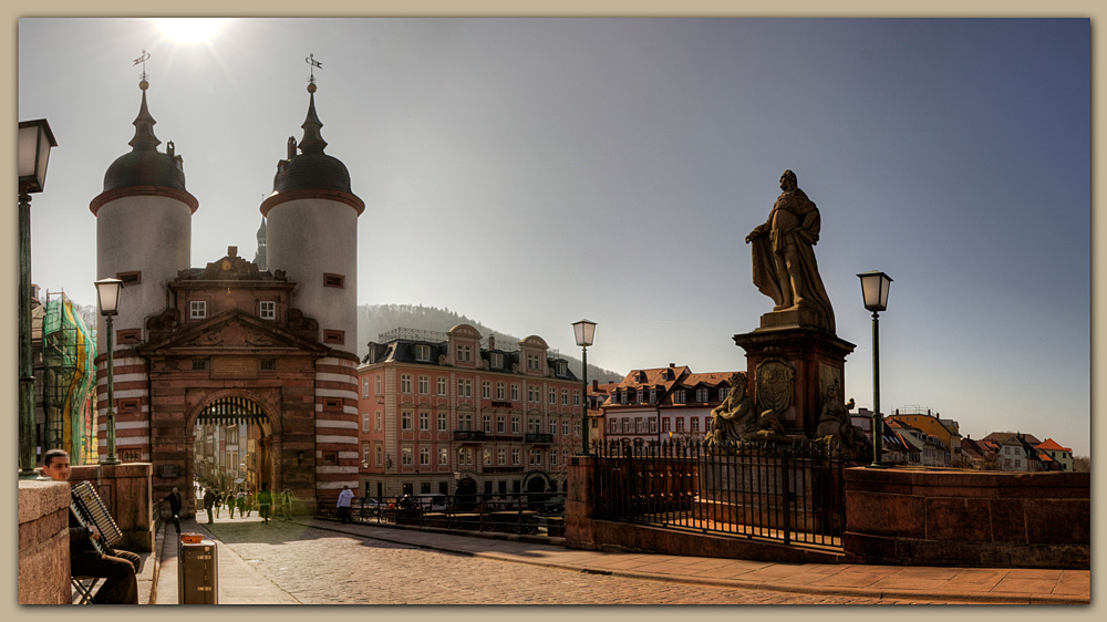 Heidelberg - Tor der Alten Brücke