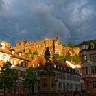 Heidelberger Schloss in der Abendsonne vom Kornmarkt aus